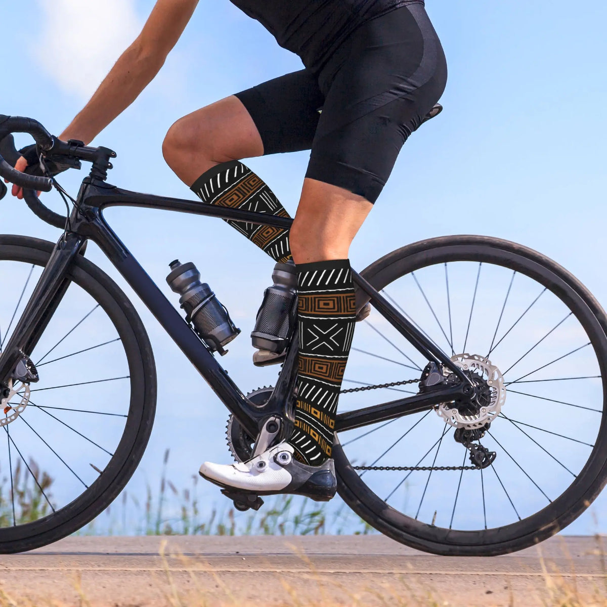Traditional African Ethnic Tribal Ankara Geometric Art Mens Sports Compression Socks Spring Summer Autumn Winter Dress Socks