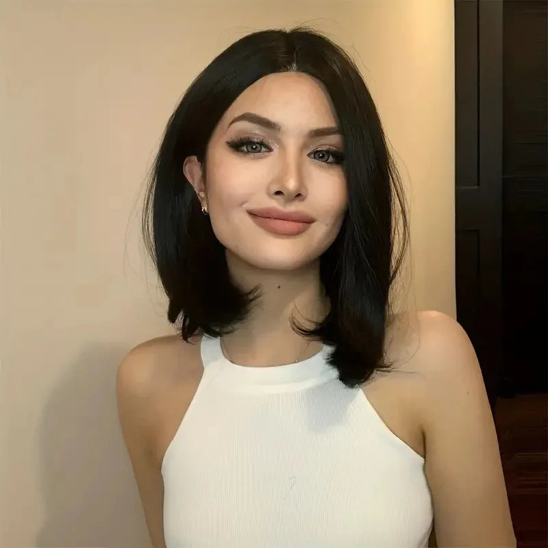 Wig for women, African middle-parted short straight hair, European and American everyday shoulder-length w