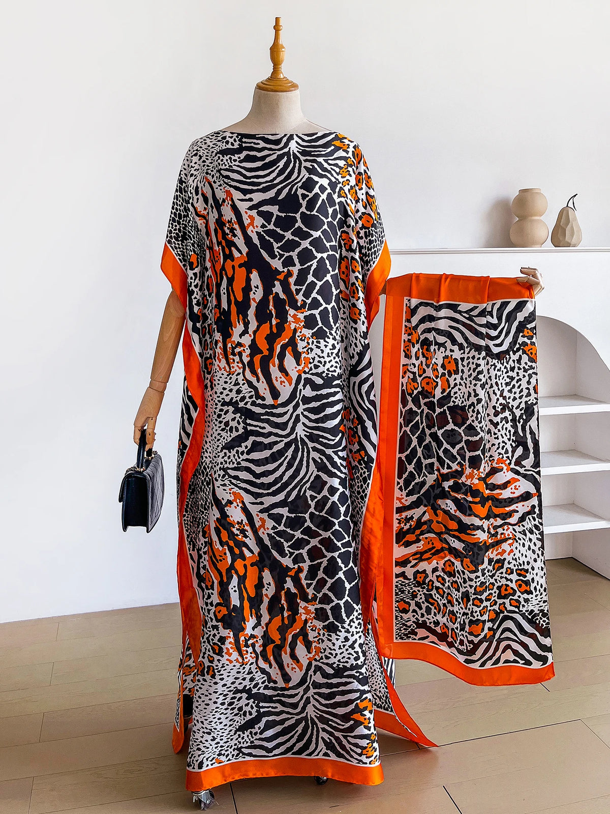 Dubai Mixed Animal Print Abaya With Matching Scarf, Boat Neck Batwing Sleeve Loose Maxi Kaftan Dress For African Muslim Women
